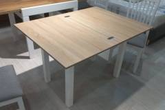 “Dinner” extendable dining table