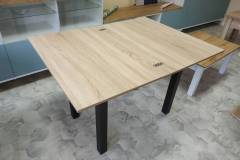 “Dinner” extendable dining table