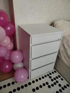 “Molli” chest of drawers with pullout desk