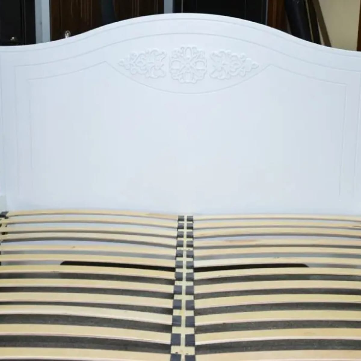 Ліжко в спальню Анжеліка – Білий супермат